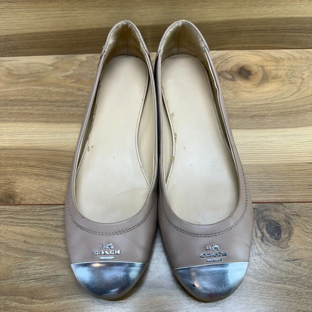 Coach Chelsea Beige Flats Womens 8.5 Beige Leather Cap Toe Ballet - Picture 3 of 11